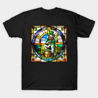 Leprechaun drinks beer - St. Patrick's Day T-Shirt